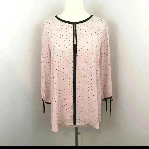 Ivanka Trump Tops - - NWT IVANKA TRUMP TOP SIZE SMALL